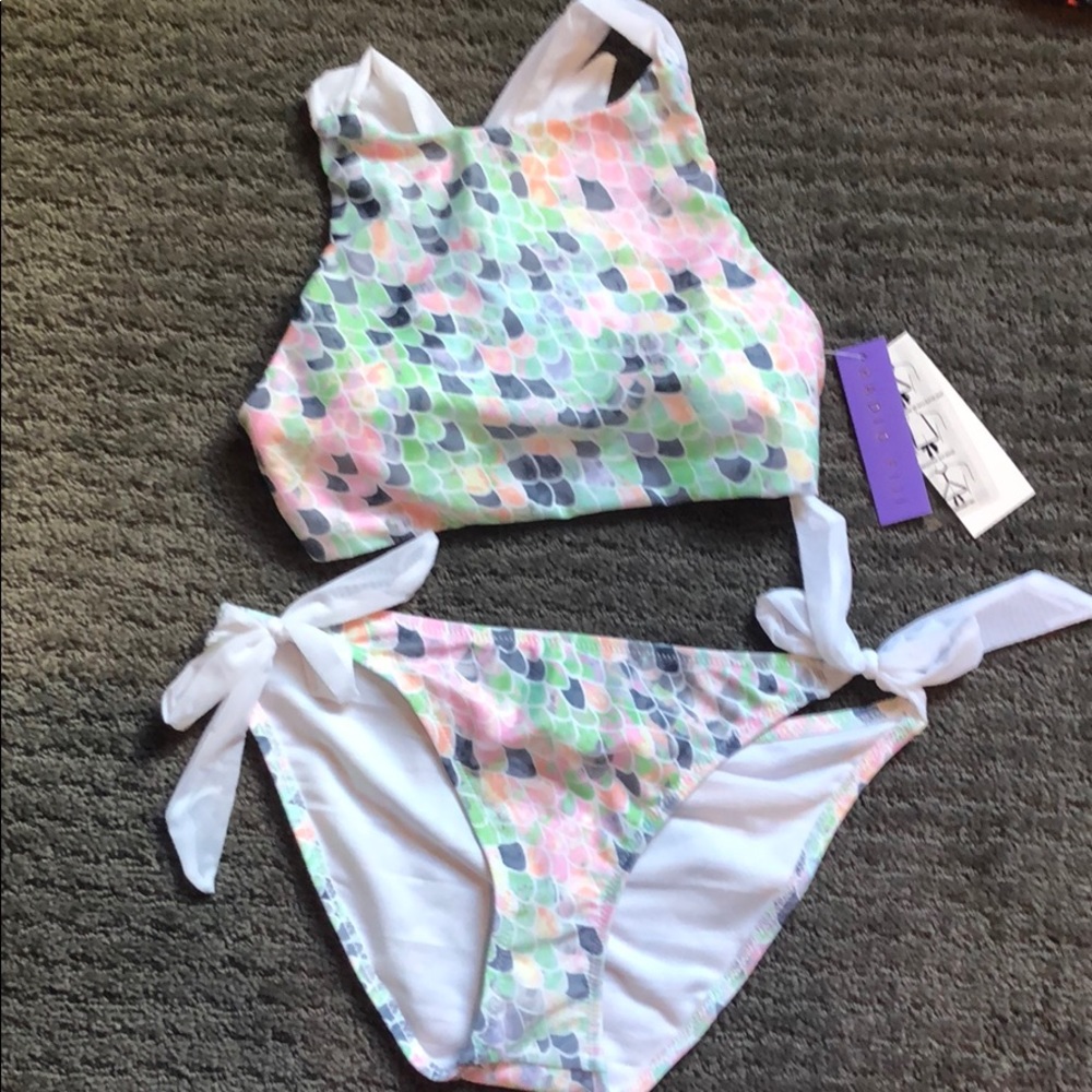 ❌❌SOLD❌❌Radio Fiji halter top bikini